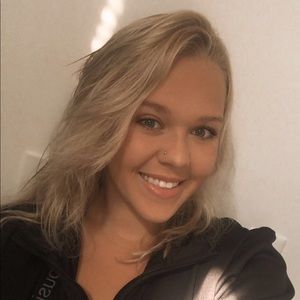 Meet your Posher, Kristina